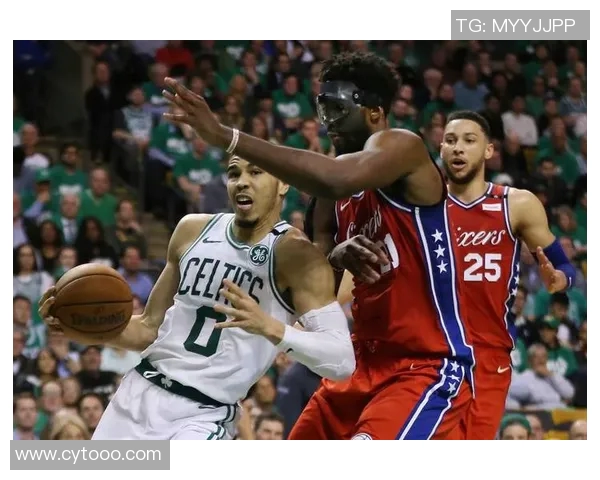 NBA东部焦点战:恩比德内线统治,马克西外线关键,费城76人爆冷胜波士顿凯尔特人 NBA东部焦点战:恩比德内线统治,马克西外线关键,费城76人爆冷胜波士顿凯尔特人